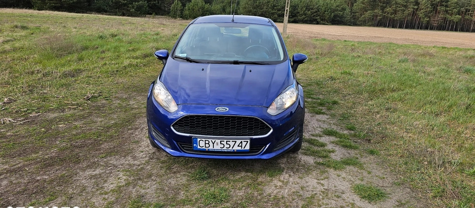 Ford Fiesta cena 42500 przebieg: 65800, rok produkcji 2017 z Recz małe 137